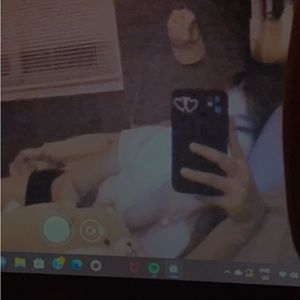 Meet your Posher, Maely